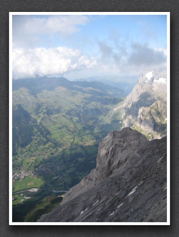 6 Blick von der Hütte nach Grindelwald